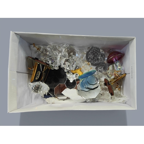 474 - BOX LOT OF COLLECTABLES