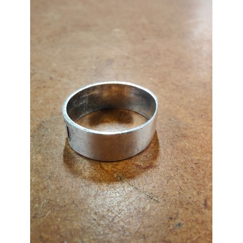 459 - SILVER MANCHESTER UNITED RING