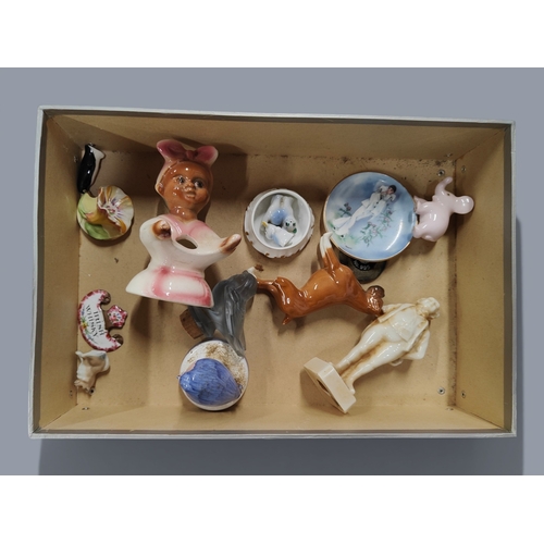 234 - BOXLOT OF COLLECTABLES