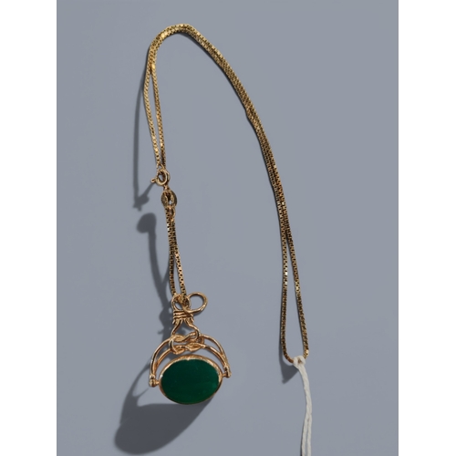 445 - 9 CARAT GOLD SWIVAL FOB ON 9 CARAT GOLD CHAIN 7.2G