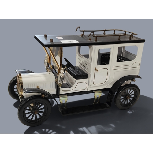 92 - JAN BLENKEN CAR