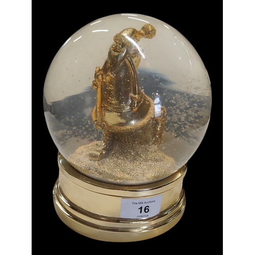 Lot 16        