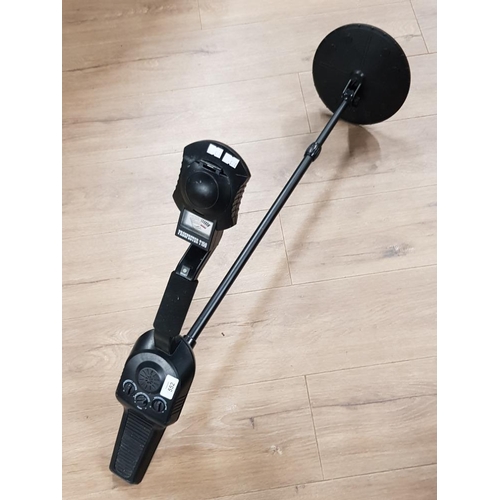 552 - PROSPECTOR T150 METAL DETECTOR