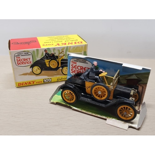 144 - VINTAGE DINKY DIE CAST VEHICLE 109 GABRIEL MODEL T FORD FROM THE SECRET SERVICE COLLECTION WITH ORIG... 