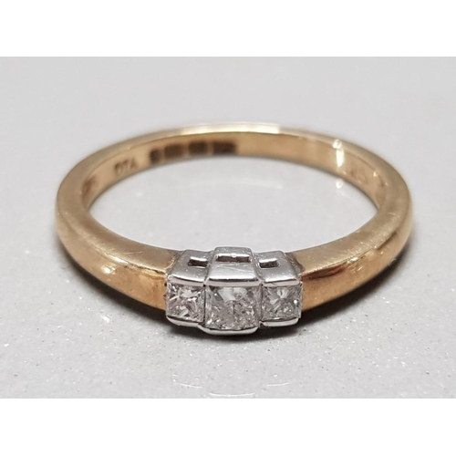 259 - 9CT GOLD RING WITH 3 DIAMONDS .25CT SIZE M