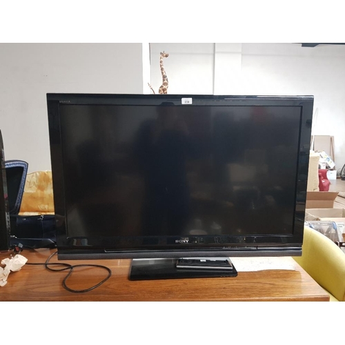 239 - A 40 INCH SONY TELEVISION WITH REMOTE