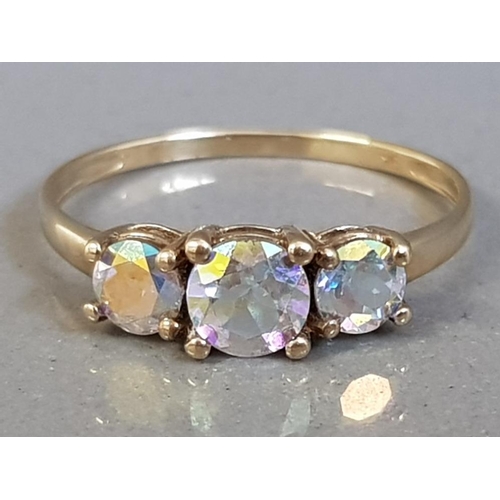 308 - 9CT YELLOW GOLD THREE STONE CUBIC RING 1.2G SIZE P