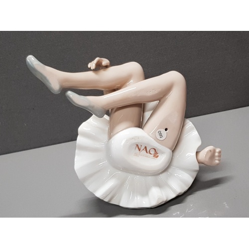 174 - NAO BY LLADRO FIGURE 147 SENTADA BALLERINA WITH ORIGINAL BOX