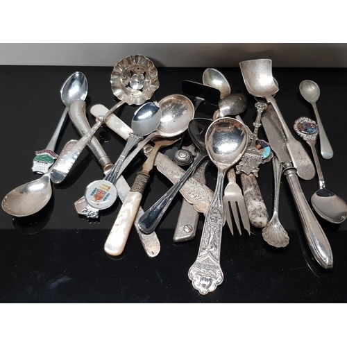 24 - TRAY OF CONTINENTAL SILVER AND PLATED CUTLERY MAINLY SPOONS