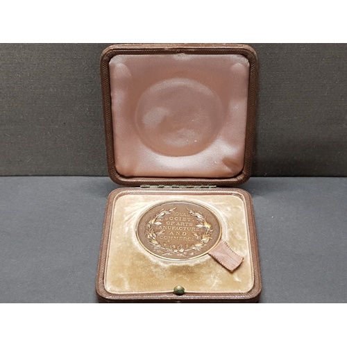 50 - THE ROYAL SOCIETY OF ARTS MANUFACTURES AND COMMERCE PRINCE ALBERT MEDAL IN ORIGINAL PRESENTATION BOX... 