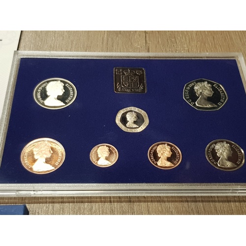 76 - 1982 ROYAL MINT PROOF COINAGE OF GREAT BRITAIN AND NORTHERN ISLAND IN ORIGINAL CASE AND COVER