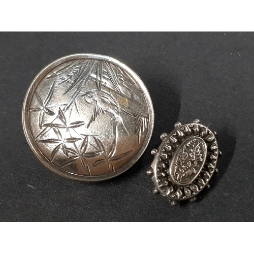 100 - 5 VICTORIAN SILVER BROOCHES 20.1G