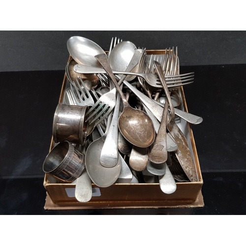 107 - BOX CONTAINING MISCELLANEOUS SILVER PLATED CUTLERY INCLUDING SPOONS, TONGS AND LADEL ETC SOME STAMPE... 