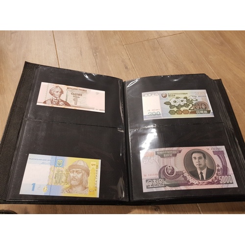 282 - AN ALBUM WHICH CONTAINS UNCIRCULATED 200 WORLD BANK NOTES INCLUDES INDONESIAN AUSTRALIAN ETC