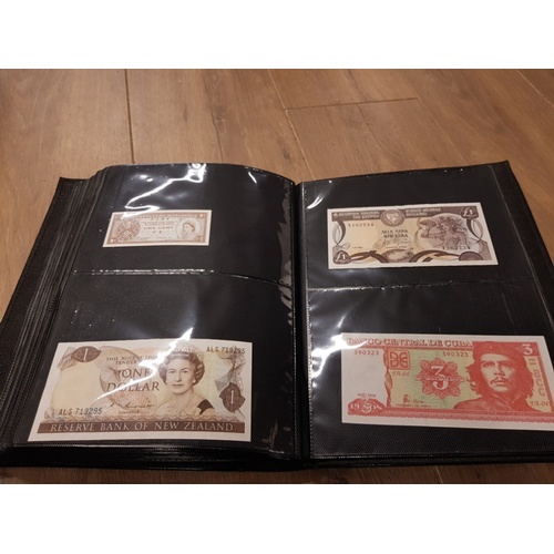 282 - AN ALBUM WHICH CONTAINS UNCIRCULATED 200 WORLD BANK NOTES INCLUDES INDONESIAN AUSTRALIAN ETC