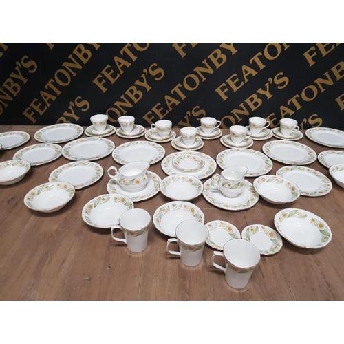 139 - 49 PIECES DUCHESS GREENSLEEVES DINNER AND TEA CHINA