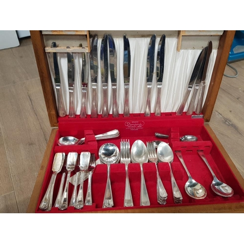 189 - A PART SET CANTEEN OF CUTLERY INCLUDING EPNS CUTLERY