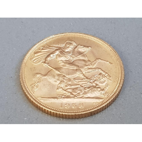 387 - 22CT GOLD 1958 FULL SOVEREIGN COIN