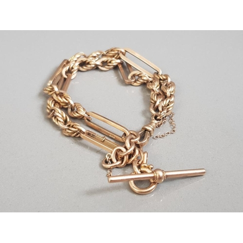 43 - HEAVY 9CT GOLD ANTIQUE FOB CHAIN BRACELET WITH MODERN 9CT GOLD SAFETY CHAIN 45.6G