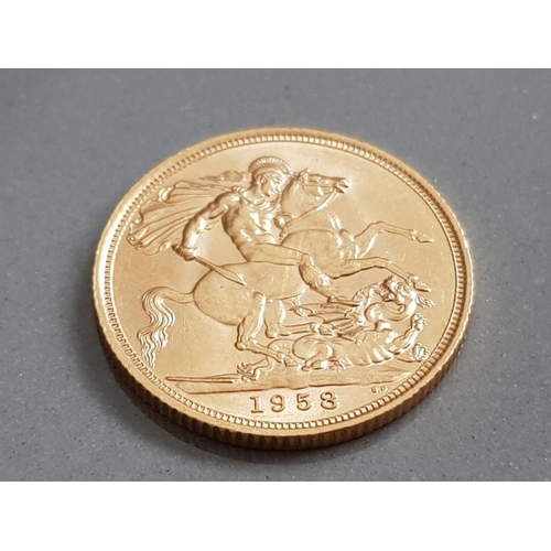 72 - 22CT GOLD 1958 FULL SOVEREIGN COIN