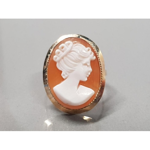 129 - 9CT YELLOW GOLD CAMEO RING SIZE N1/2 3.6GRAMS