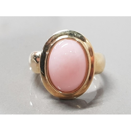 130 - 9CT YELLOW GOLD LIGHT PINK STONE RING SIZE Q 5.2GRAMS