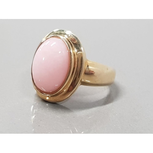 130 - 9CT YELLOW GOLD LIGHT PINK STONE RING SIZE Q 5.2GRAMS