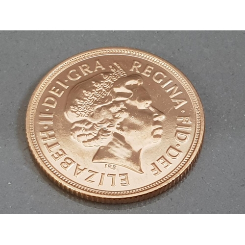 21 - 22CT GOLD 2013 FULL SOVEREIGN COIN