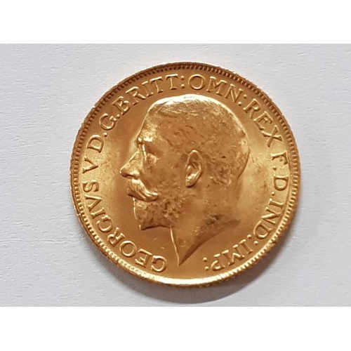 125 - 22CT GOLD 1915 FULL SOVEREIGN COIN