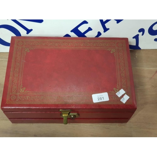 281 - VINTAGE JEWELLERY BOX CONTAINING A SILVER RING, NECKLACES, RINGS ETC