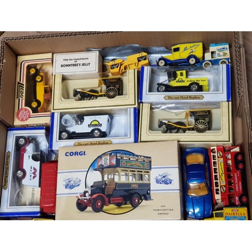 288 - BOX CONTAINING A LARGE QUANTITY OF DIECAST VEHICLES INCLUDING CORGI AND DAYS GONE BY PLUS MORE MISC ... 