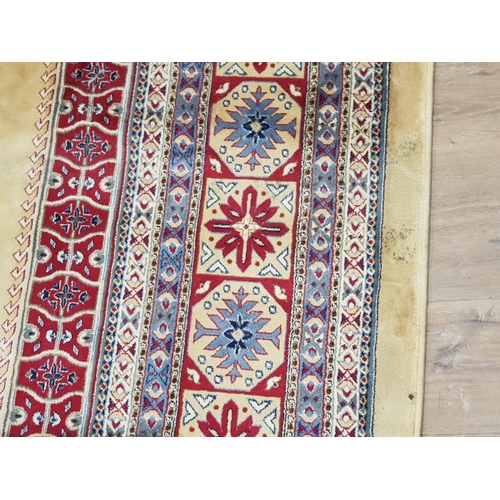 400 - BELGIAN WOOL RUG BY KASHMIR IN VERY GOOD CONDITION, 12X9 FT