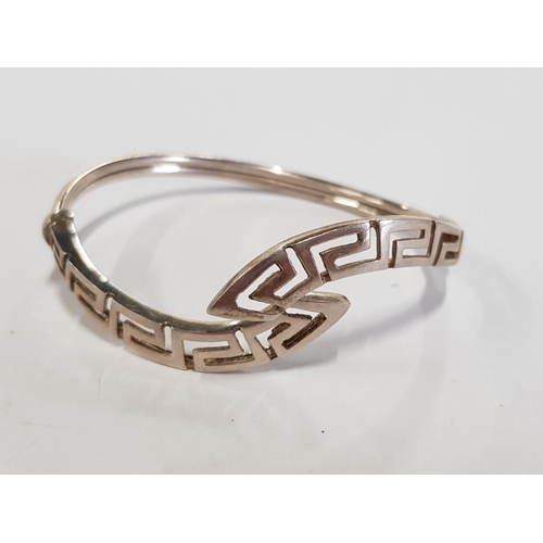 418 - SILVER CELTIC STYLE BANGLE 10.5G