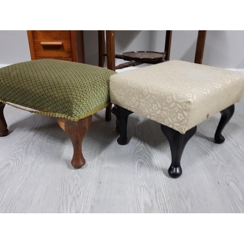 146 - JOB LOT OF FURNITURE CONTAINS 2 UPHOLSTERED FOOTSTOOLS AND 2 VINYL FOOTSTOOLS ALSO INCLUDES ANTIQUE ... 