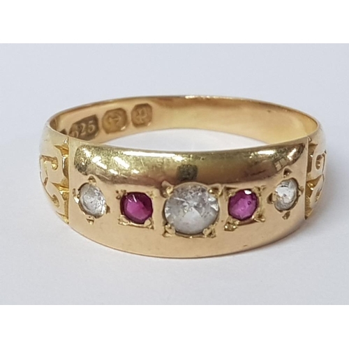 275 - 15CT YELLOW GOLD RUBY AND DIAMOND BAND, 2.7G GROSS SIZE L