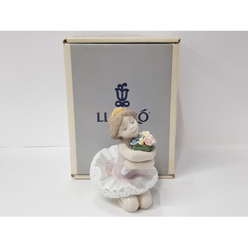 304 - LLADRO FIGURE 6764 MY DEBUT, WITH ORIGINAL BOX