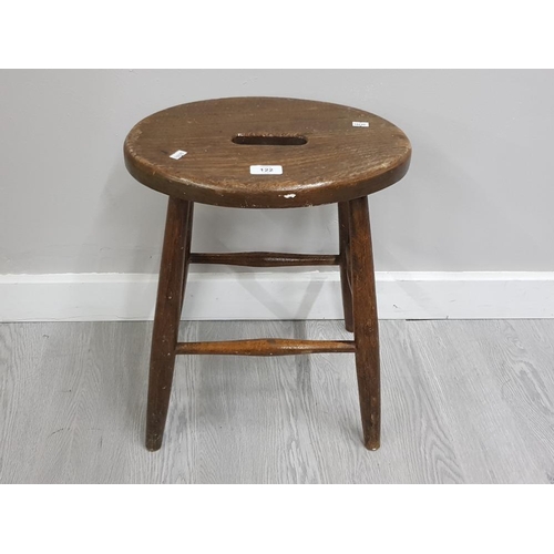 122 - ANTIQUE SOLID OAK STOOL