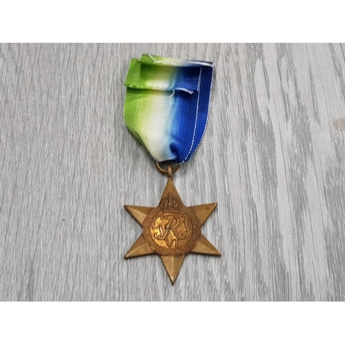 155 - ATLANTIC STAR ORIGINAL UK MEDAL 1939-1945 IN GOOD CONDITION WITH RIBBON