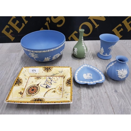 171 - 6 PIECES OF WEDGWOOD INCLUDES BLUE AND WHITE JASPER WARE