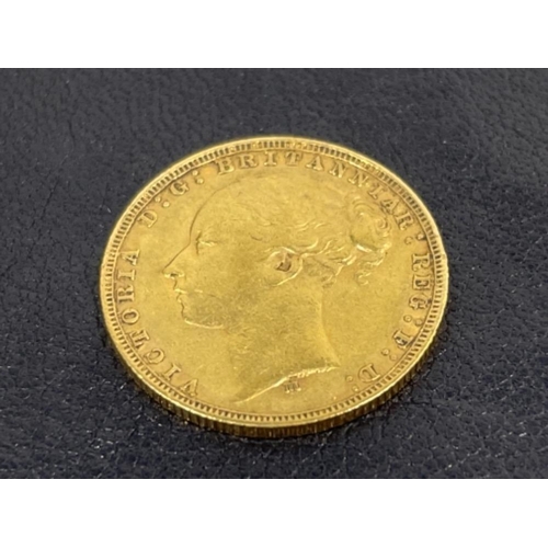 71 - 22CT GOLD QUEEN VICTORIA YOUNG HEAD FULL SOVEREIGN 1880