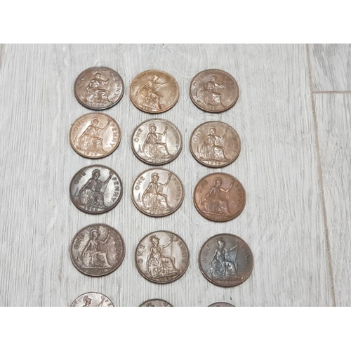 65 - A COLLECTION OF VARIOUS HALF PENNIES AND ONE PENNIES