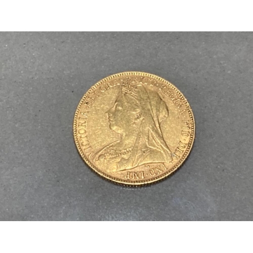 13 - 22CT GOLD 1898 FULL SOVEREIGN COIN