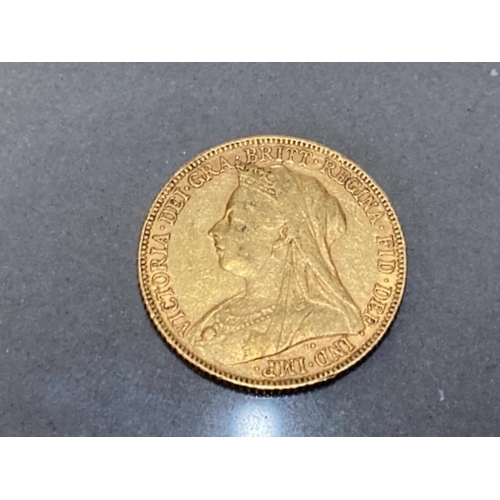 6 - 22CT GOLD 1900 FULL SOVEREIGN COIN