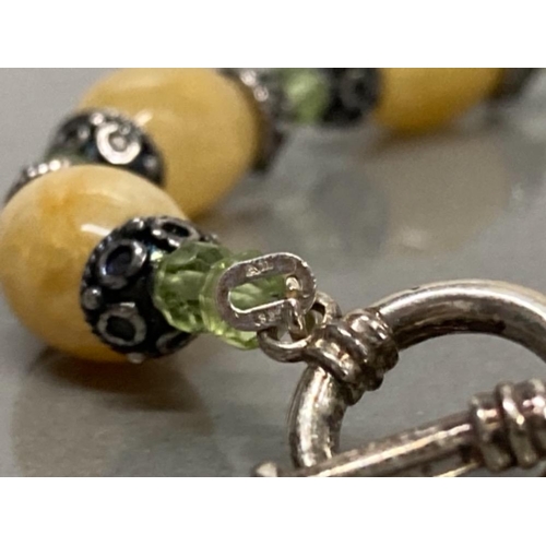 67 - SILVER YELLOW AGATE AND GREEN BEAD BRACELET