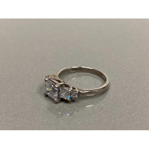 70 - SILVER AND CZ 5 STONE RING SIZE P 3.6G GROSS