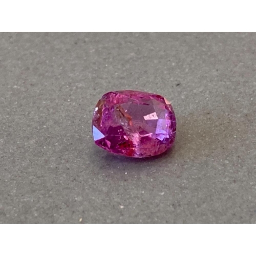 426 - IGI CERTIFIED 1.9CT PINK SAPPHIRE GEM STONE SRI LANKA