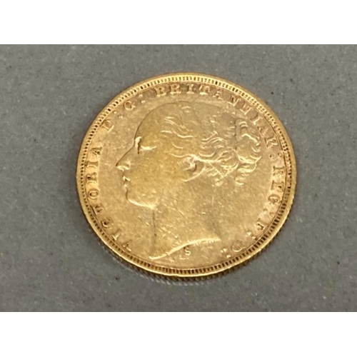 22 - 22CT GOLD 1876 FULL SOVEREIGN COIN