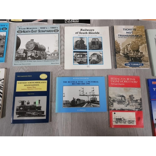 265 - COLLECTION OF VINTAGE RAILWAY BOOKS AND MAGAZINES INCLUDES STEAM AND SPEED, PAST AND PRESENT, RAILWA... 