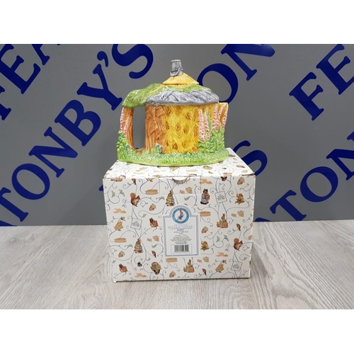 269 - BEATRIX POTTER BOXED JEMIMA PUDDLE-DUCK TEAPOT