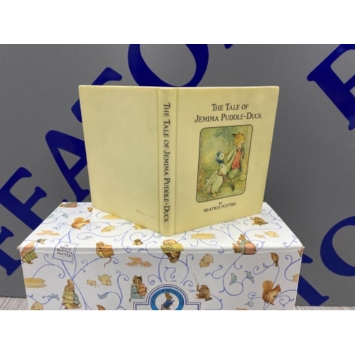 275 - TWO BEATRIX POTTER BOXED ITEMS INCLUDING JEMIMA PUDDLE-DUCK BOOK PICTURE FRAME & MRS. TIGGY-WINK... 